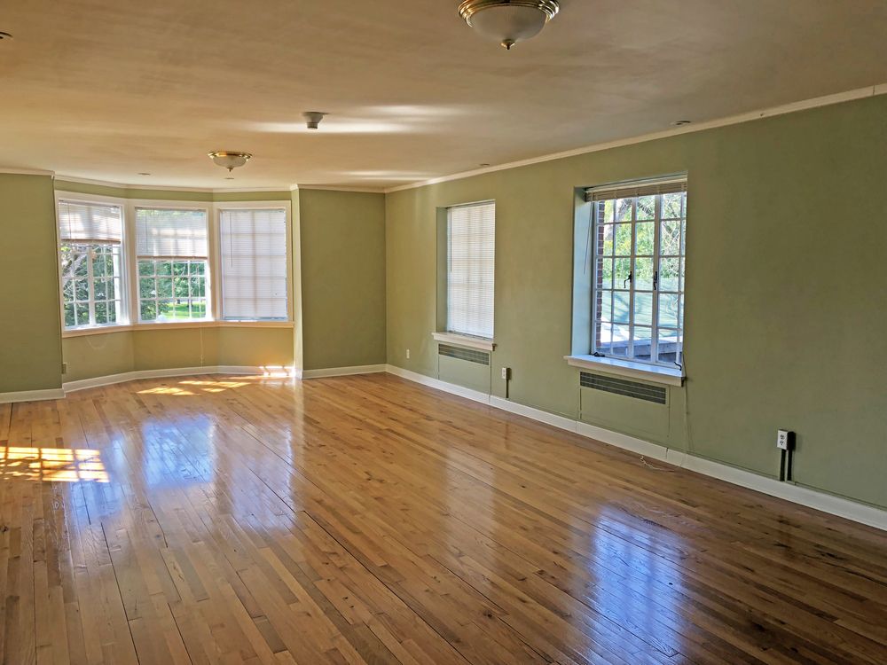 Woodridge Professional Building: 2619 W Heading Ave, West Peoria, IL 61604